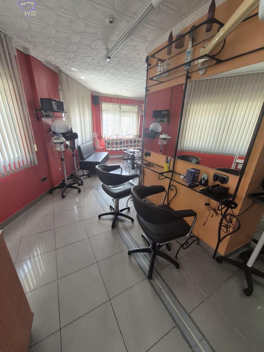 Commerciale in vendita in Arcos de la Frontera - 120.000 € (Rif: 8884176)