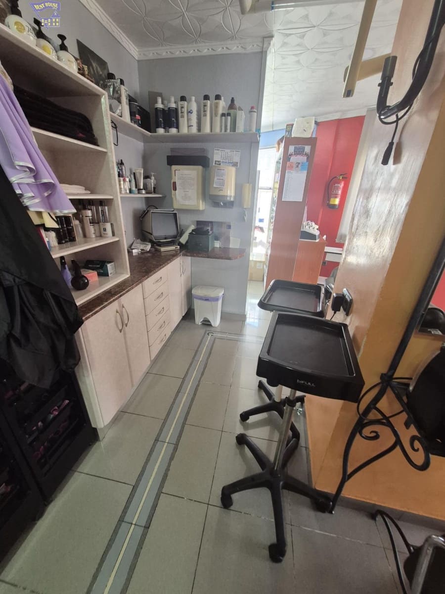 Commerciale in vendita in Arcos de la Frontera - 120.000 € (Rif: 8884176)