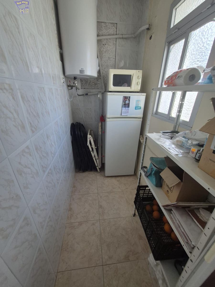 Commerciale in vendita in Arcos de la Frontera - 120.000 € (Rif: 8884176)