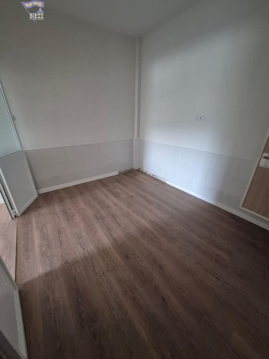 Kommersiell til salgs i Arcos de la Frontera - € 70 000 (Ref: 8921393)
