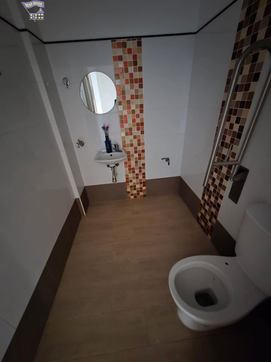 Kommersiell til salgs i Arcos de la Frontera - € 70 000 (Ref: 8921393)