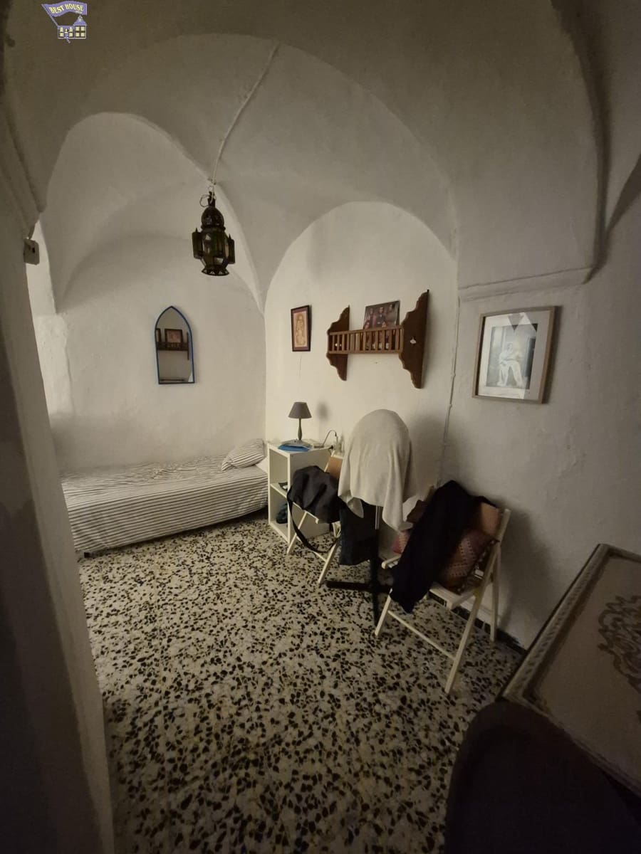 Casa de 2 habitaciones en Arcos de la Frontera en venta - 55.000 € (Ref: 9003391)