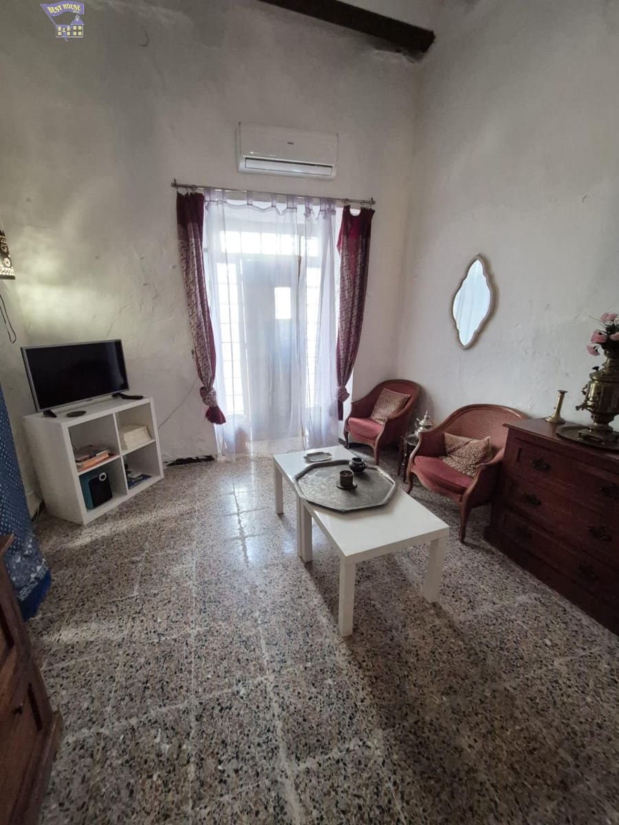 Casa de 2 habitaciones en Arcos de la Frontera en venta - 55.000 € (Ref: 9003391)