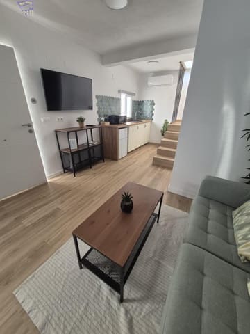 1 soveværelse Semi-Rækkehus til leje i Arcos de la Frontera - € 450 (Ref: 9007412)