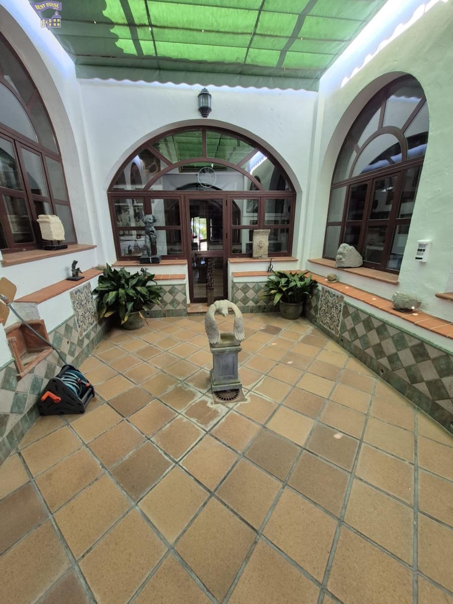 4 Zimmer Finca/Landgut zu verkaufen in Arcos de la Frontera - 600.000 € (Ref: 9035926)