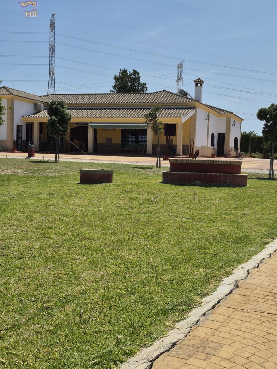 4 Zimmer Finca/Landgut zu verkaufen in Arcos de la Frontera - 600.000 € (Ref: 9035926)