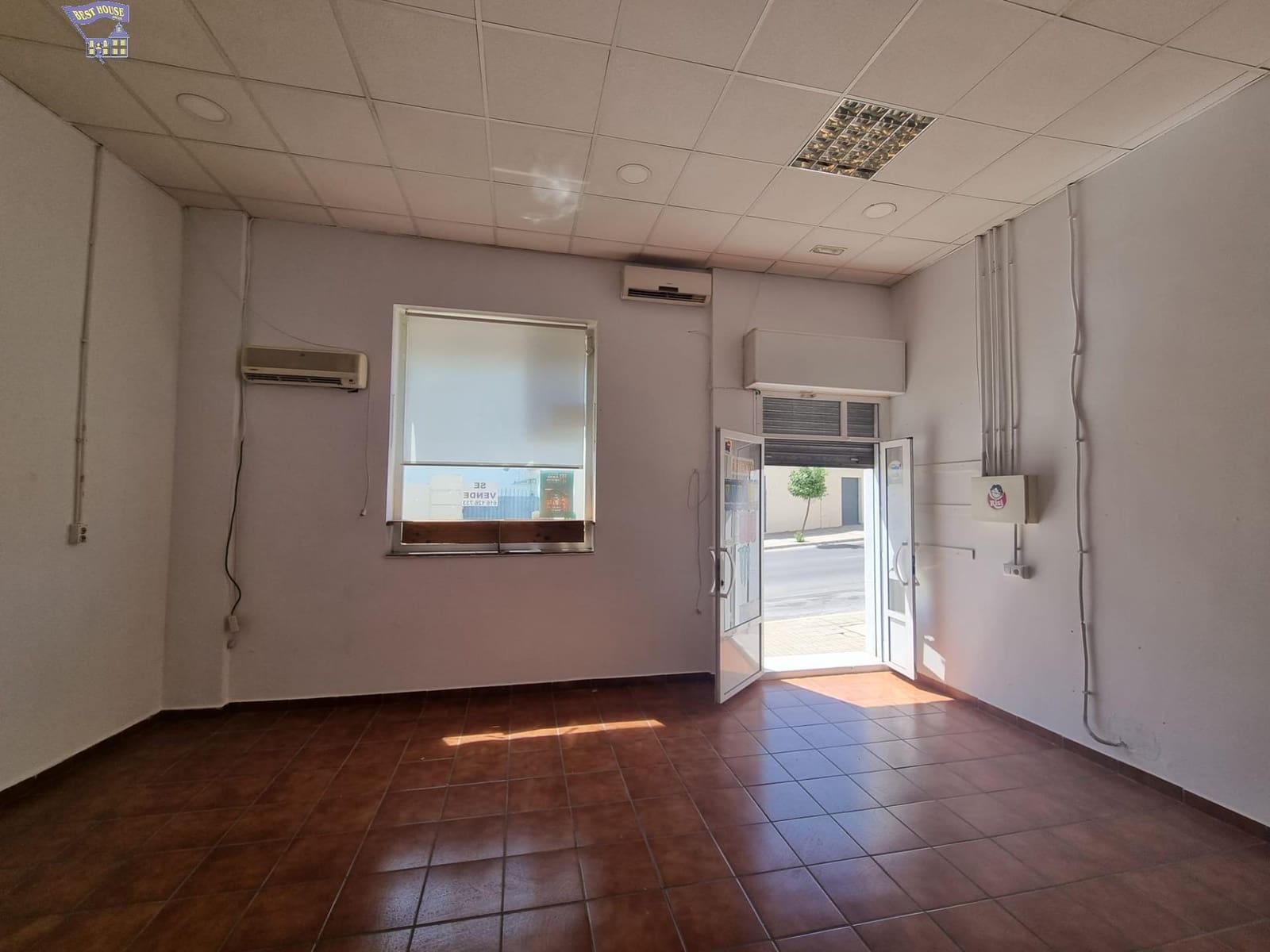 Kommersiell til salgs i Arcos de la Frontera - € 90 000 (Ref: 9129914)