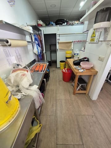 Kommersiell till salu i Arcos de la Frontera - 165 000 € (Ref: 9134631)