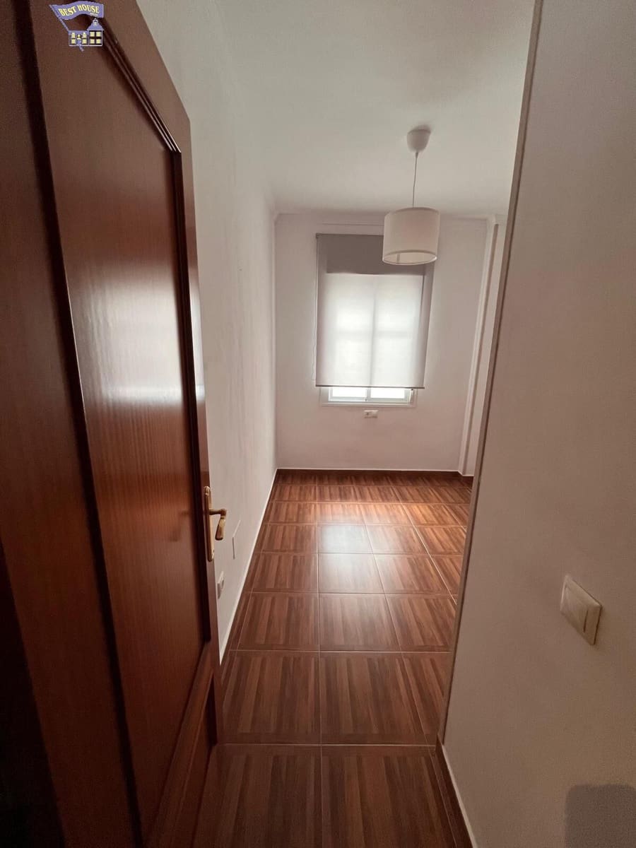 3 soveværelse Lejlighed til leje i Arcos de la Frontera - € 550 (Ref: 9191287)