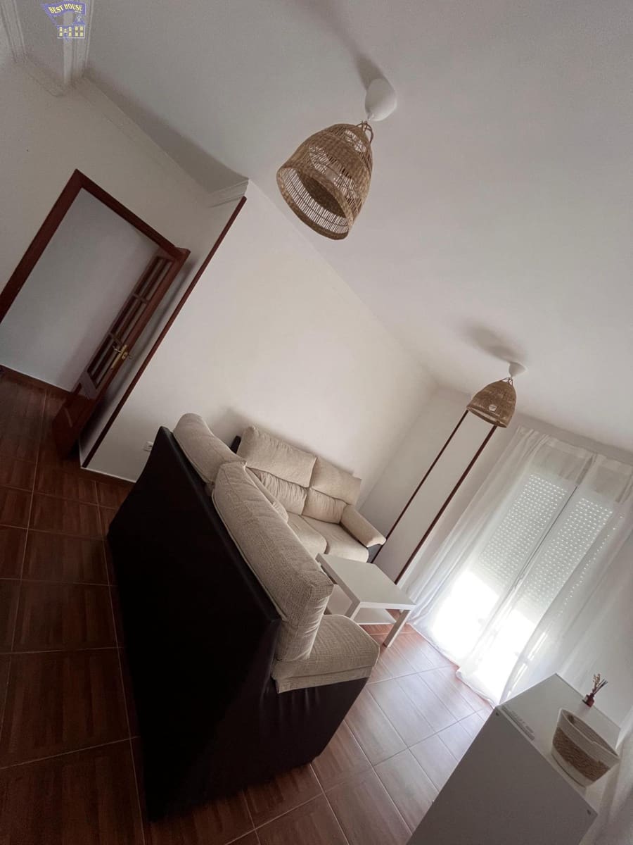 3 soveværelse Lejlighed til leje i Arcos de la Frontera - € 550 (Ref: 9191287)