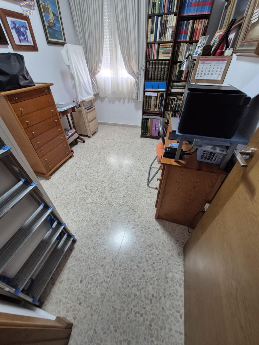 3 soveværelse Lejlighed til salg i Arcos de la Frontera - € 139.900 (Ref: 9232796)