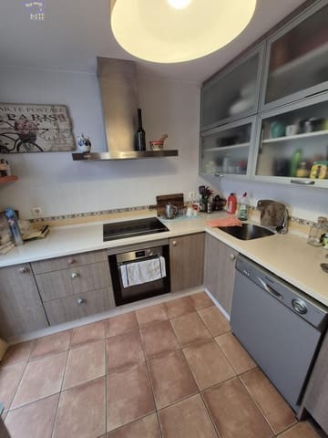 3 bedroom Townhouse for sale in Arcos de la Frontera - € 190,000 (Ref: 9312760)