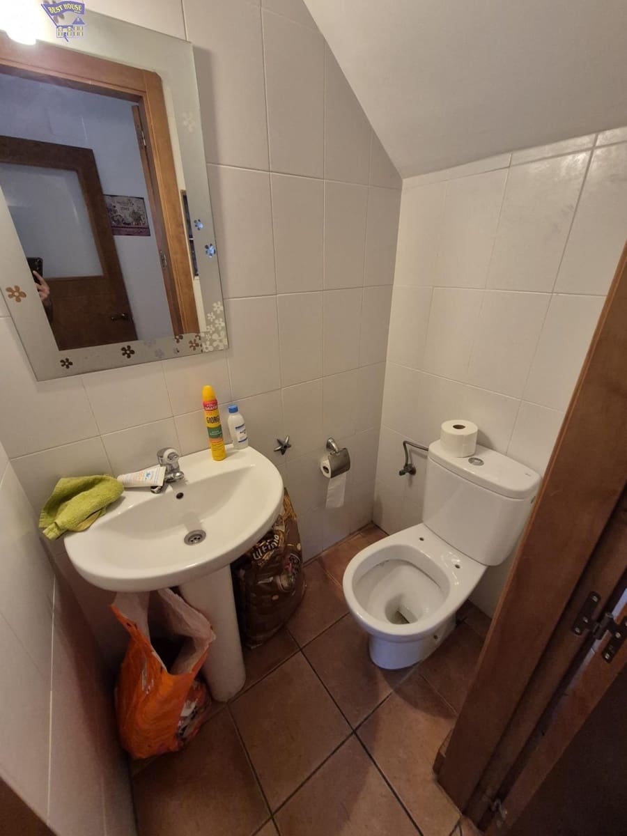3 bedroom Townhouse for sale in Arcos de la Frontera - € 190,000 (Ref: 9312760)