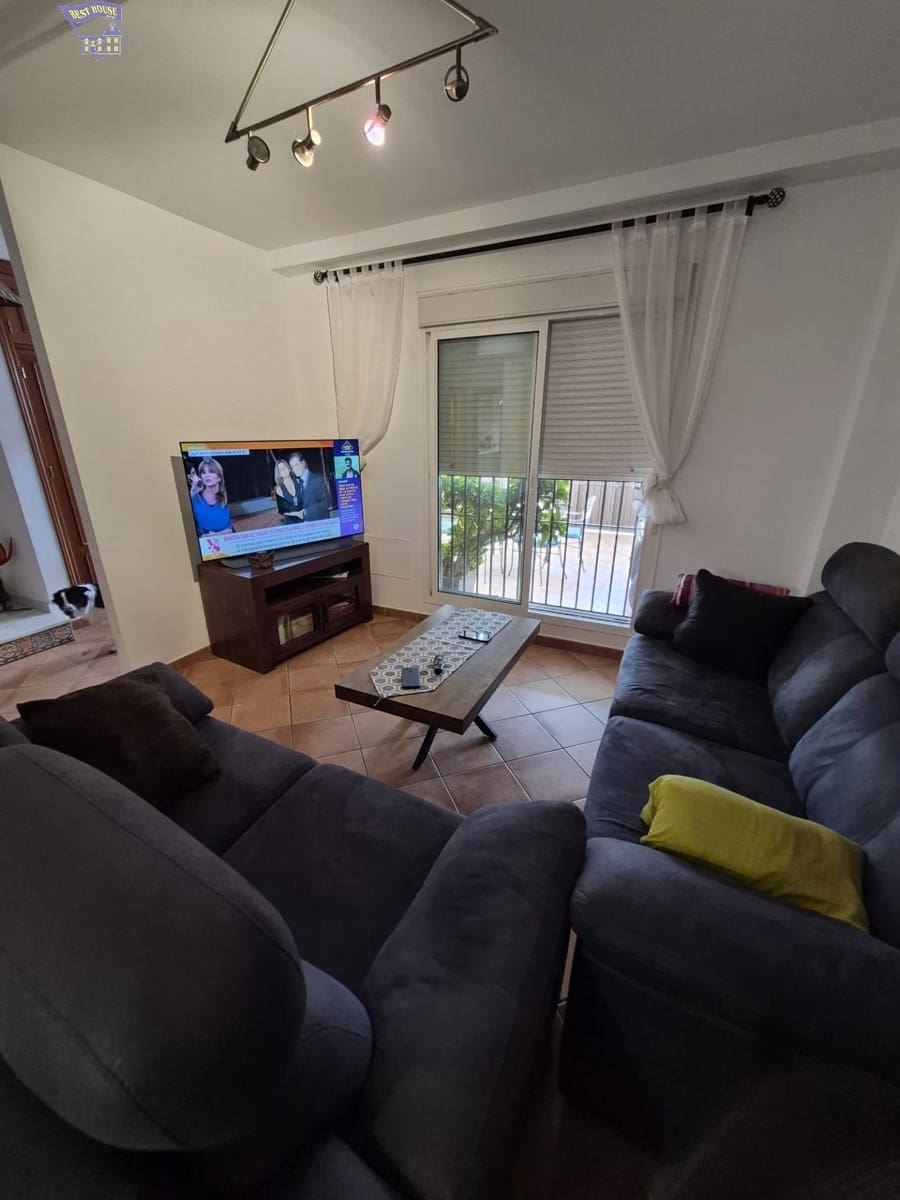 3 bedroom Townhouse for sale in Arcos de la Frontera - € 190,000 (Ref: 9312760)