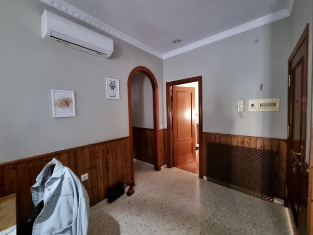 3 slaapkamer Appartement te koop in Arcos de la Frontera - € 115.000 (Ref: 9382736)