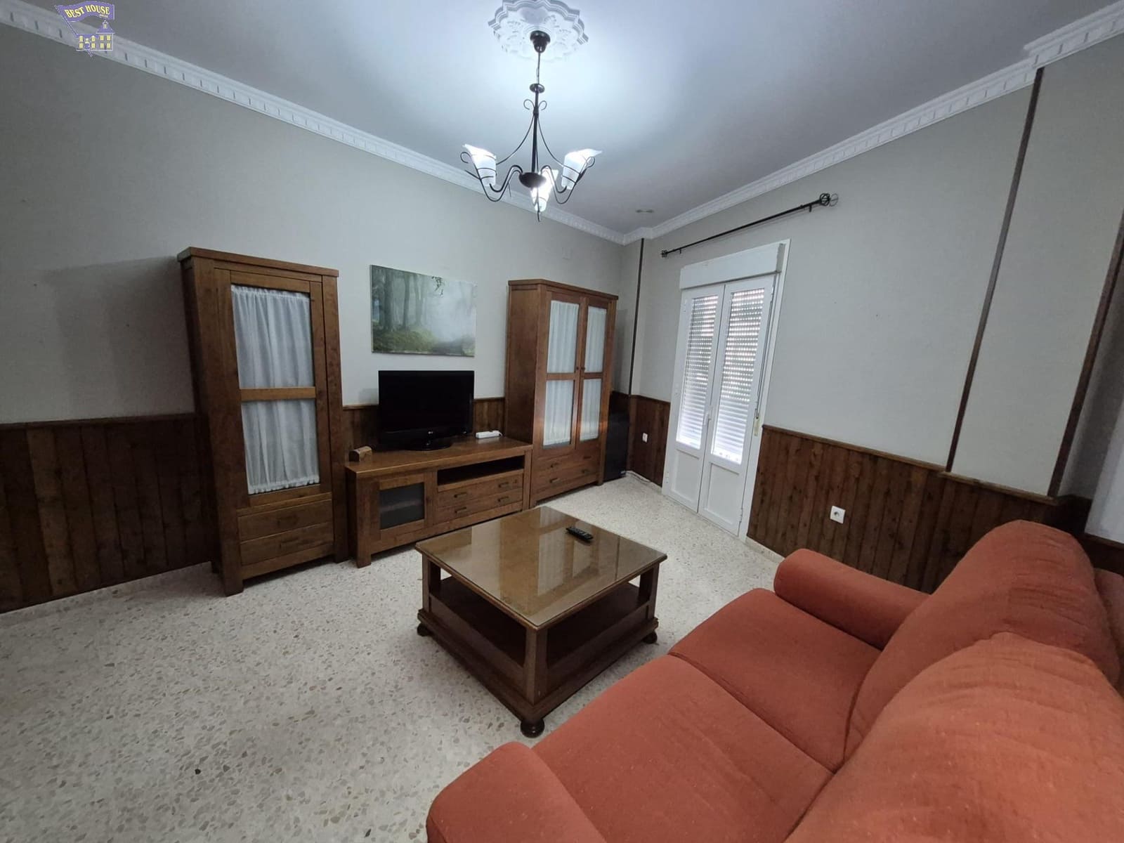 3 bedroom Apartment for sale in Arcos de la Frontera - € 120,000 (Ref: 9382736)