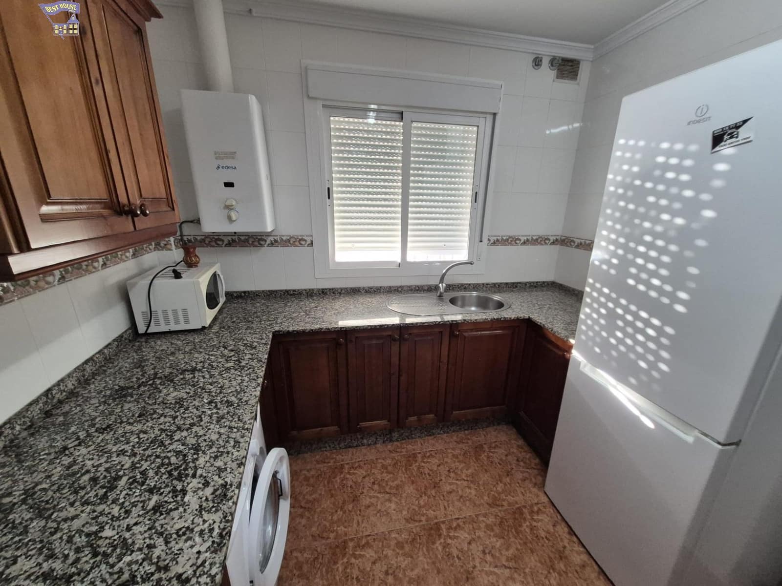3 bedroom Apartment for sale in Arcos de la Frontera - € 120,000 (Ref: 9382736)
