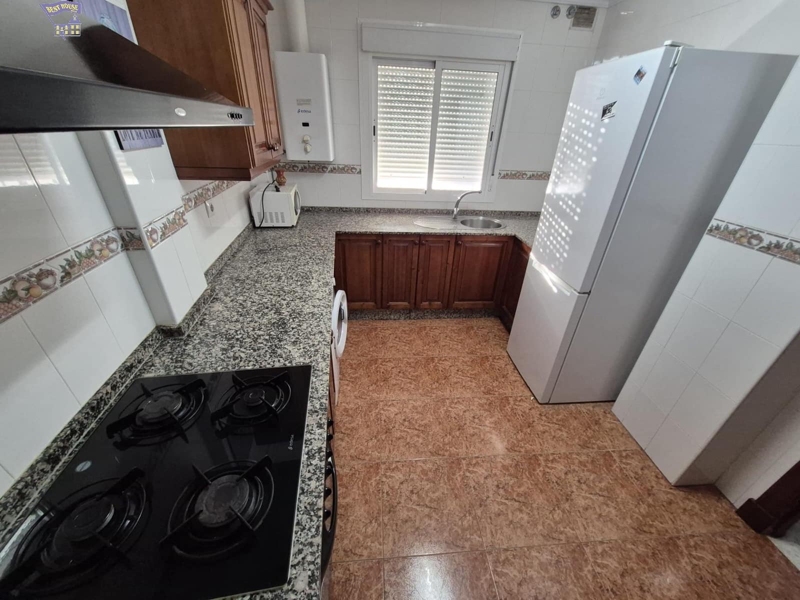 3 bedroom Apartment for sale in Arcos de la Frontera - € 120,000 (Ref: 9382736)