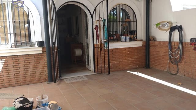 Adosado de 2 habitaciones en Arcos de la Frontera en venta - 150.000 € (Ref: 9398413)