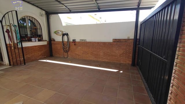 Adosado de 2 habitaciones en Arcos de la Frontera en venta - 150.000 € (Ref: 9398413)