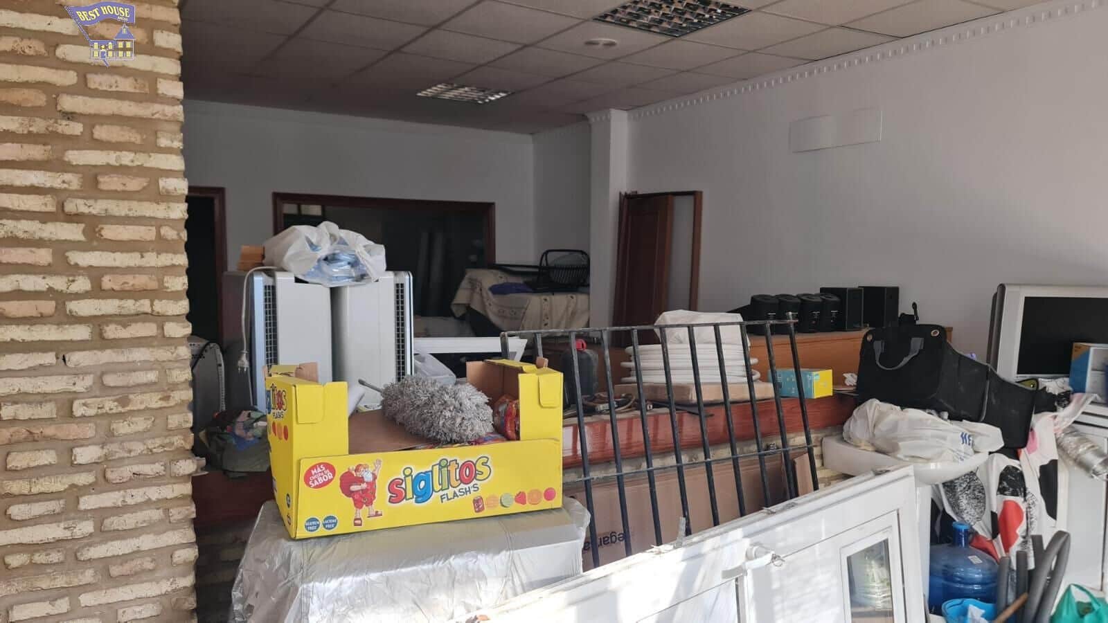 1 quarto Comercial para venda em Arcos de la Frontera - 64 500 € (Ref: 9419611)
