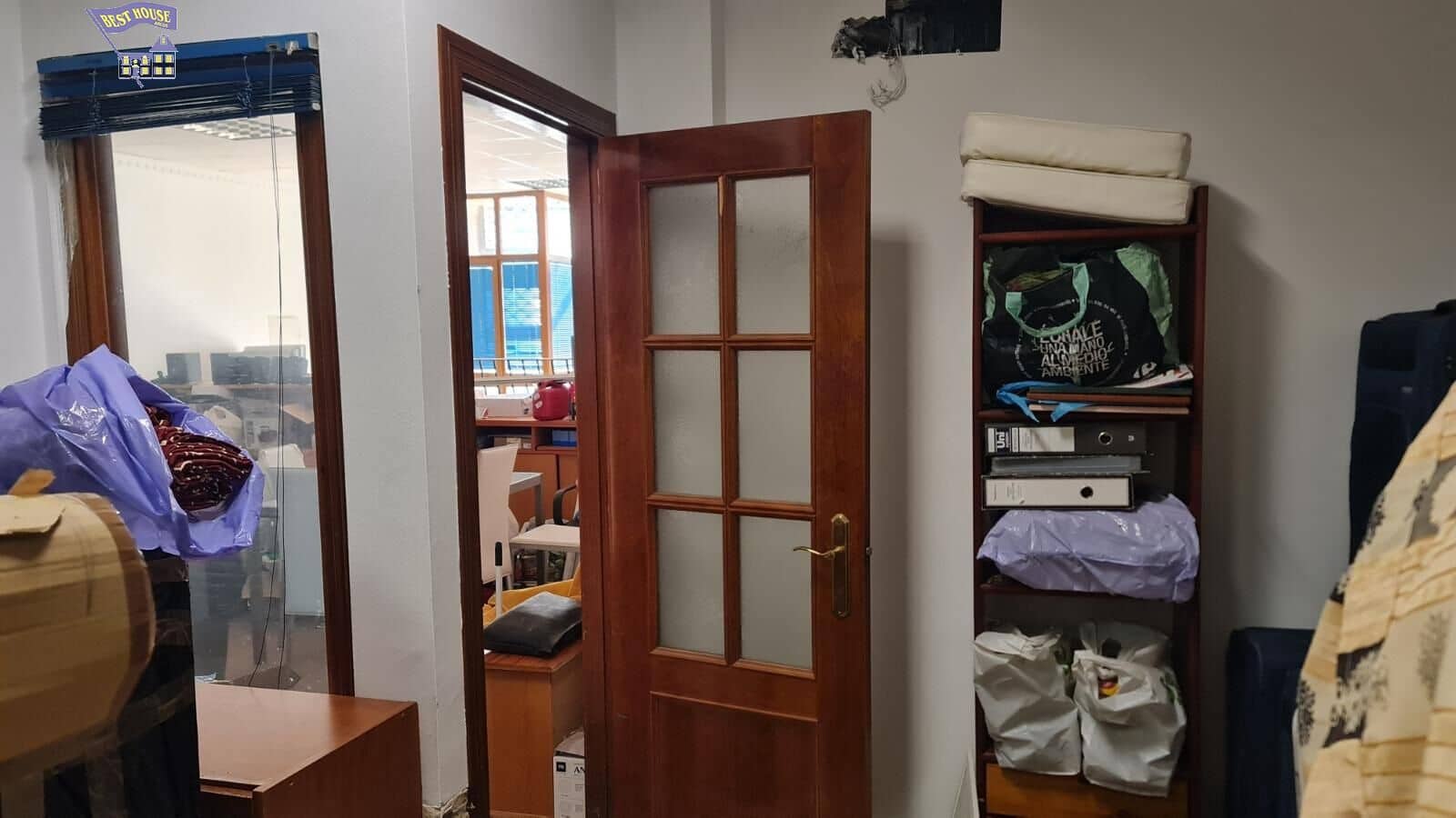 1 quarto Comercial para venda em Arcos de la Frontera - 64 500 € (Ref: 9419611)
