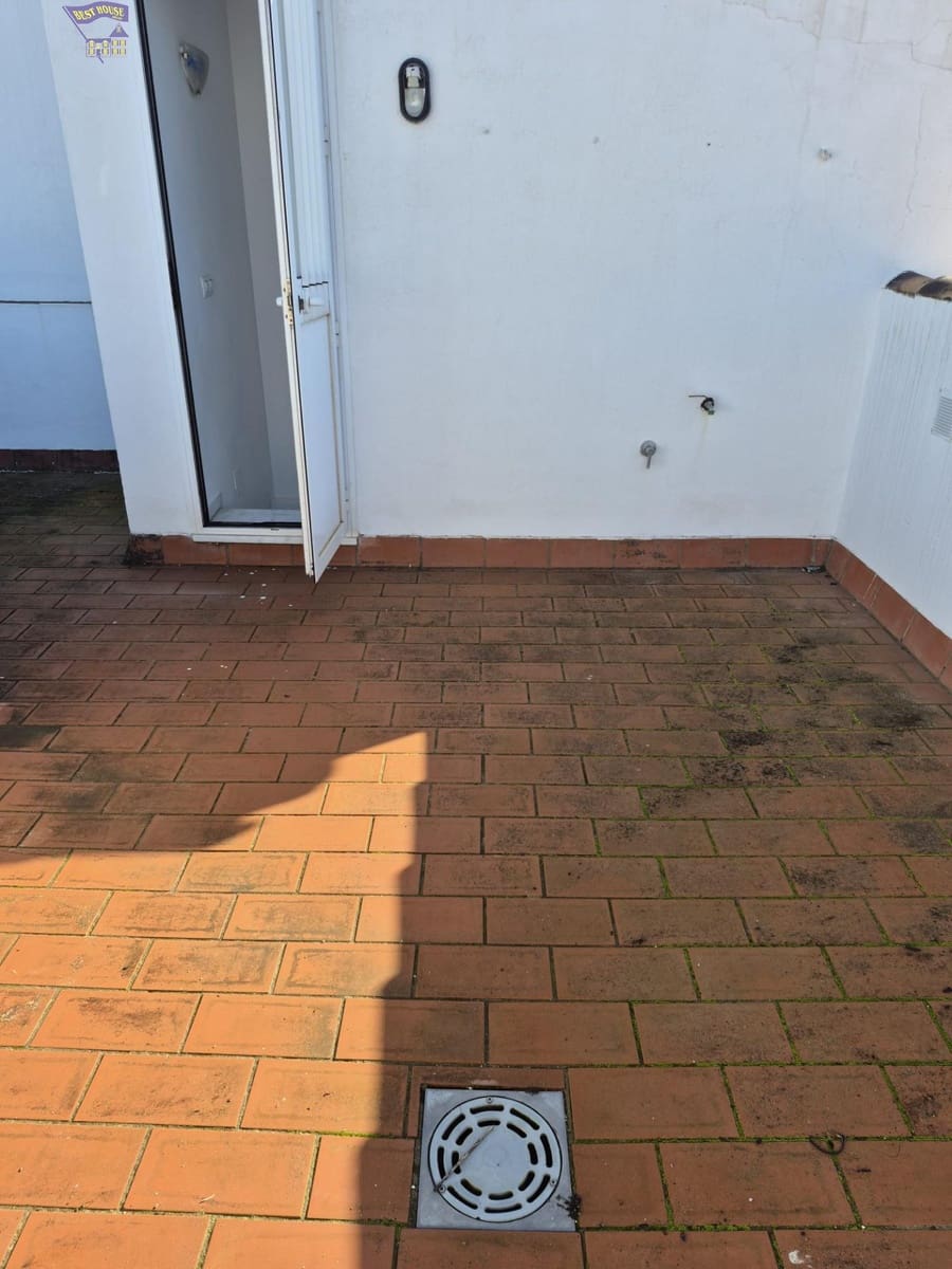 Casa de 3 habitaciones en Arcos de la Frontera en venta - 195.000 € (Ref: 9436092)