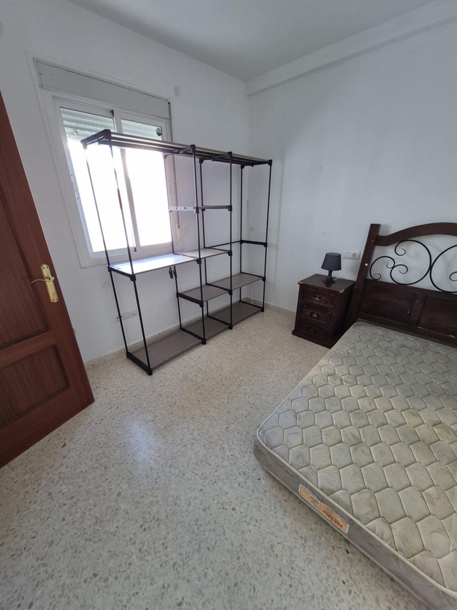 Casa de 3 habitaciones en Arcos de la Frontera en venta - 195.000 € (Ref: 9436092)