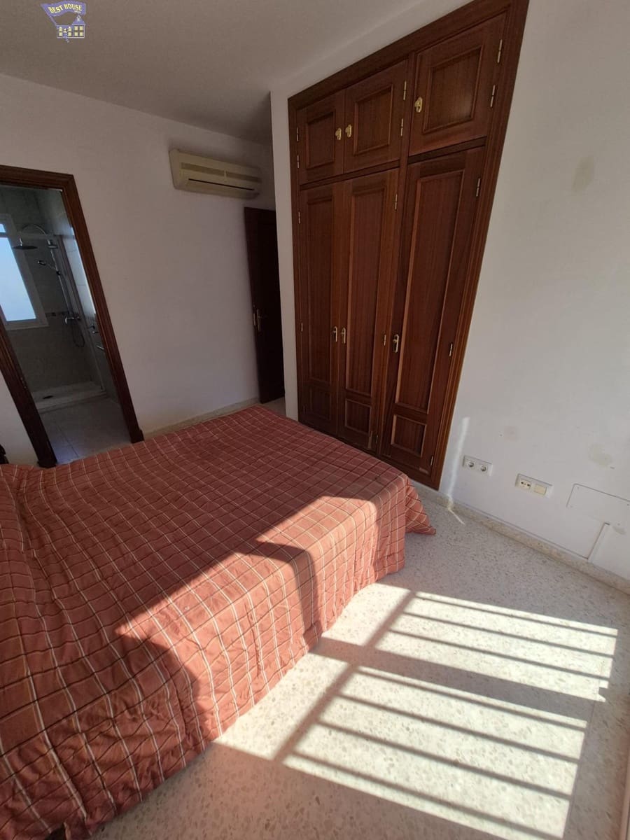 Casa de 3 habitaciones en Arcos de la Frontera en venta - 195.000 € (Ref: 9436092)