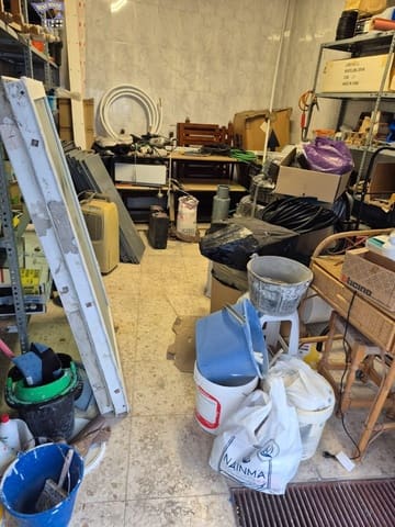 Garasje til salgs i Arcos de la Frontera - € 20 000 (Ref: 9438143)