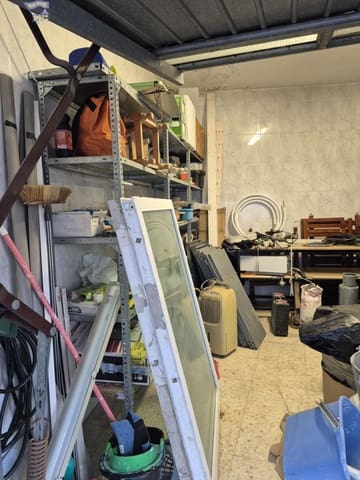 Garasje til salgs i Arcos de la Frontera - € 20 000 (Ref: 9438143)