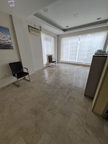 Kommersiell til salgs i Arcos de la Frontera - € 130 000 (Ref: 9449057)