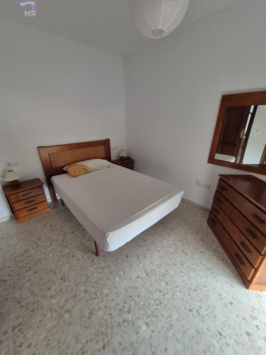 3 bedroom Terraced Villa for sale in Arcos de la Frontera - € 170,000 (Ref: 9449058)