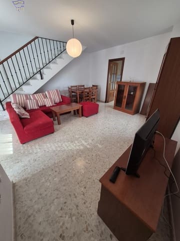 Adosado de 3 habitaciones en Arcos de la Frontera en venta - 170.000 € (Ref: 9449058)