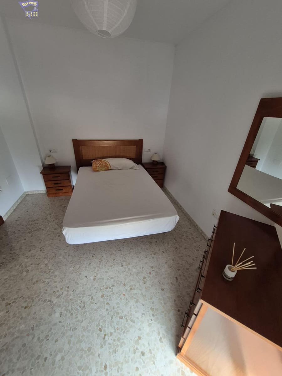 3 bedroom Terraced Villa for sale in Arcos de la Frontera - € 170,000 (Ref: 9449058)