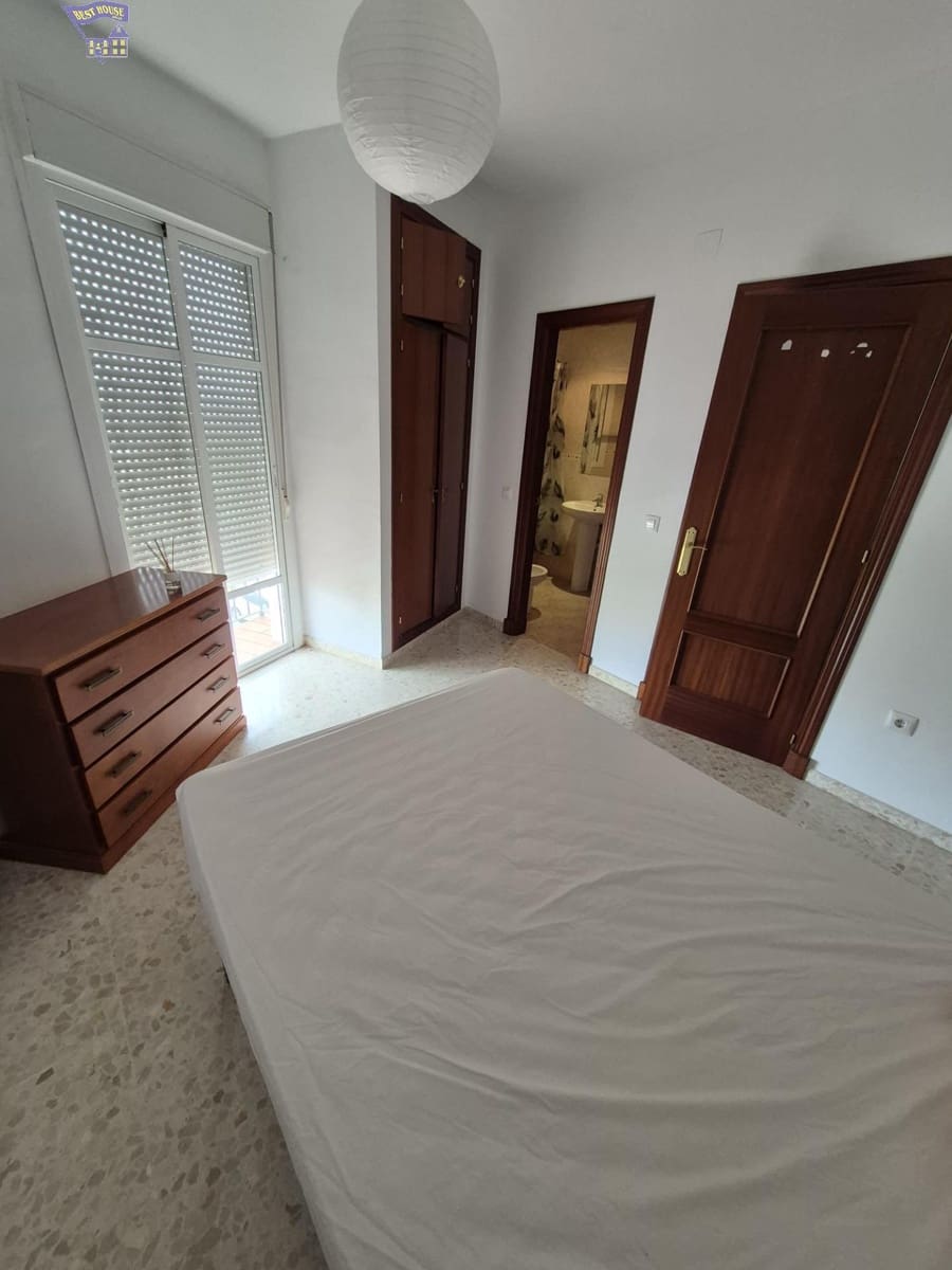 Adosado de 3 habitaciones en Arcos de la Frontera en venta - 160.000 € (Ref: 9449058)