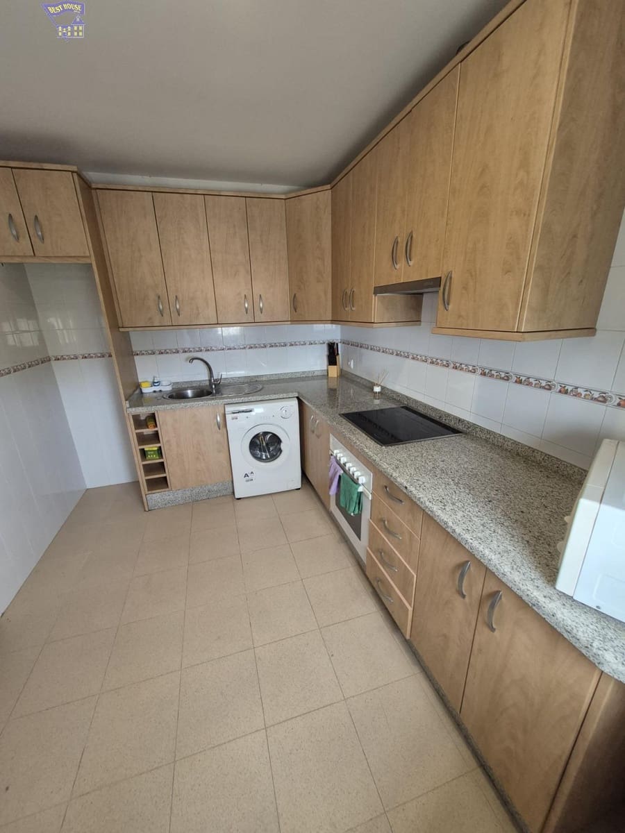 3 bedroom Terraced Villa for sale in Arcos de la Frontera - € 150,000 (Ref: 9449058)