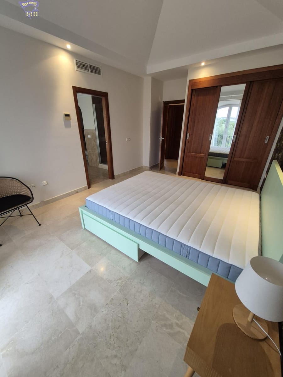 2 makuuhuone Omakotitalo myytävänä paikassa Arcos de la Frontera - 295 000 € (Ref: 9449639)