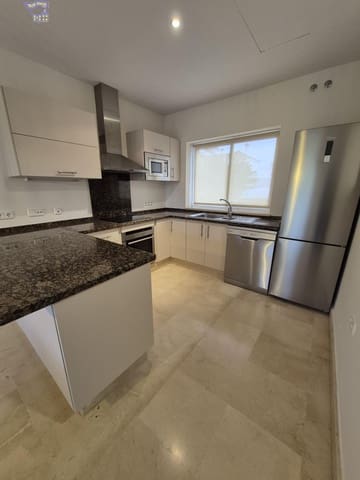 2 makuuhuone Omakotitalo myytävänä paikassa Arcos de la Frontera - 295 000 € (Ref: 9449639)