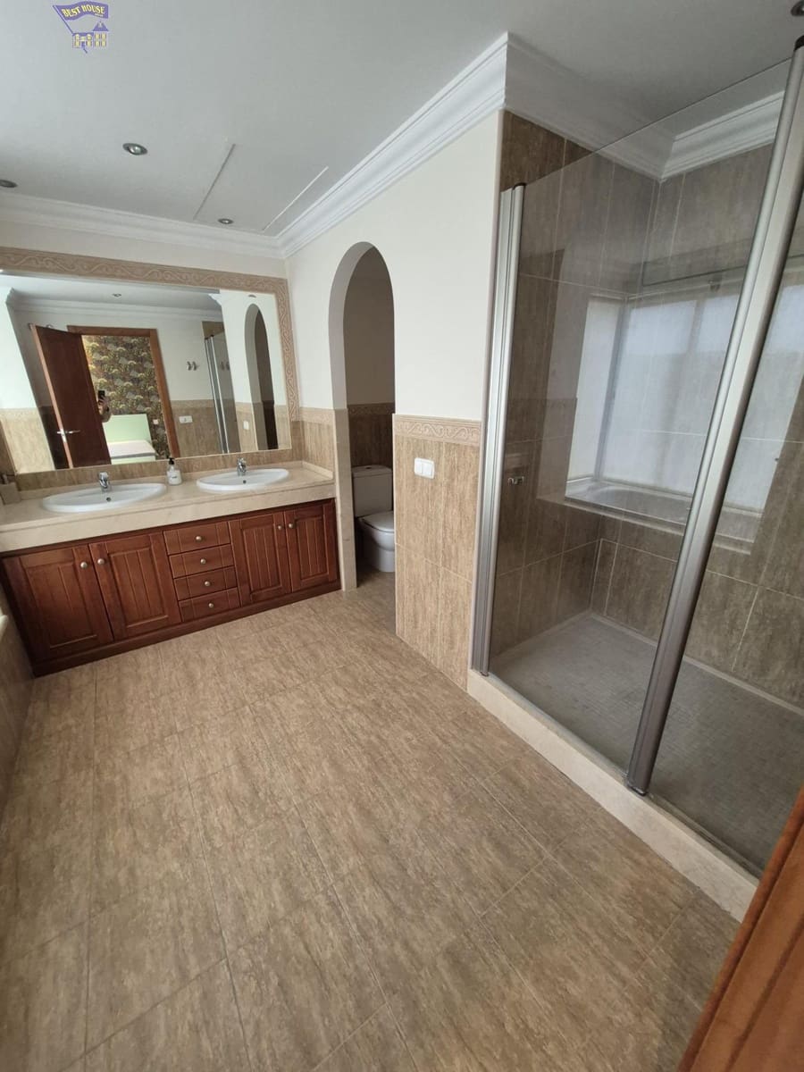 2 makuuhuone Omakotitalo myytävänä paikassa Arcos de la Frontera - 295 000 € (Ref: 9449639)