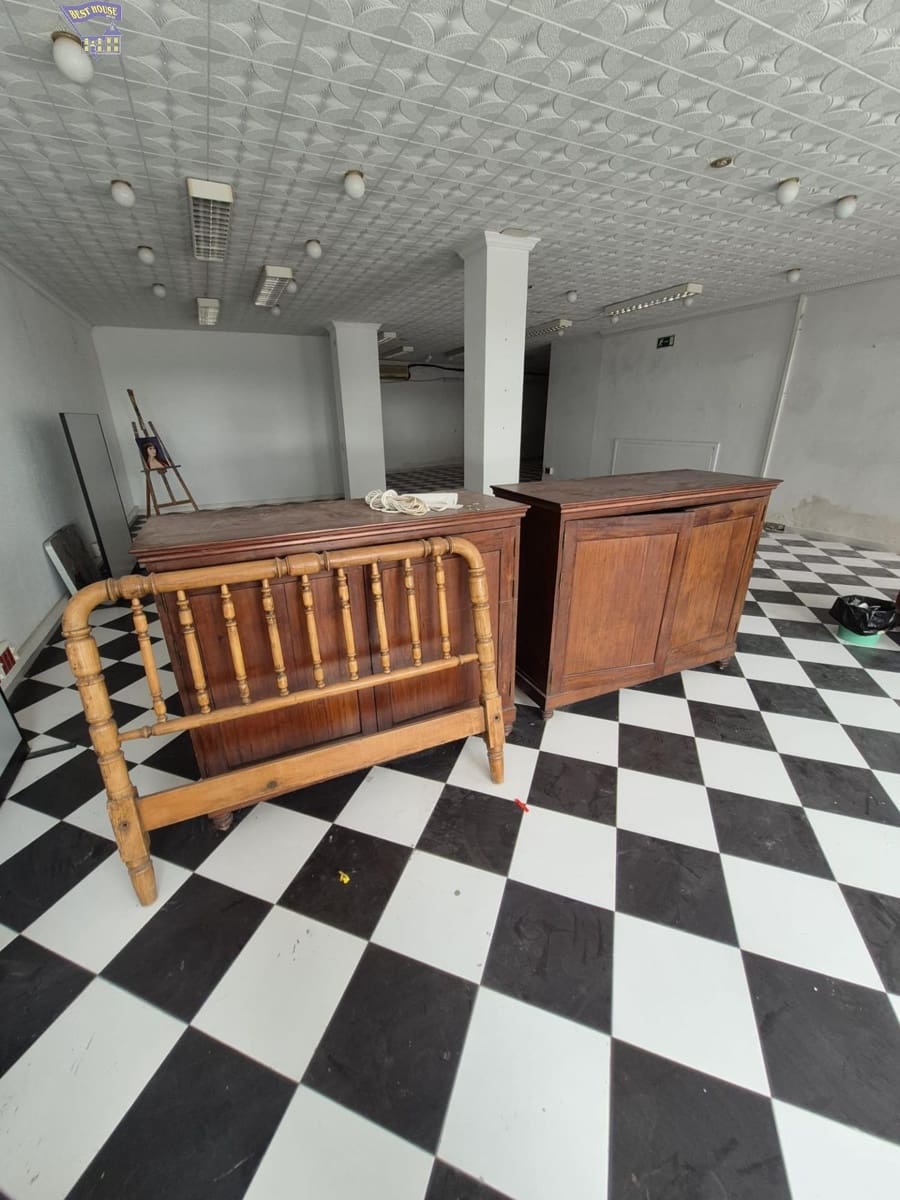 Gewerbe zu verkaufen in Arcos de la Frontera - 120.000 € (Ref: 9462006)