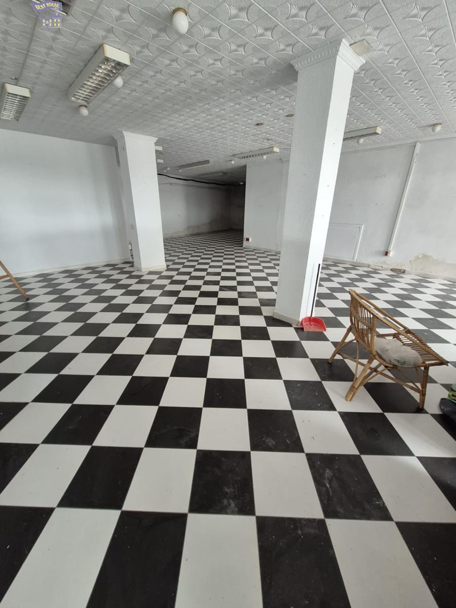 Gewerbe zu verkaufen in Arcos de la Frontera - 120.000 € (Ref: 9462006)