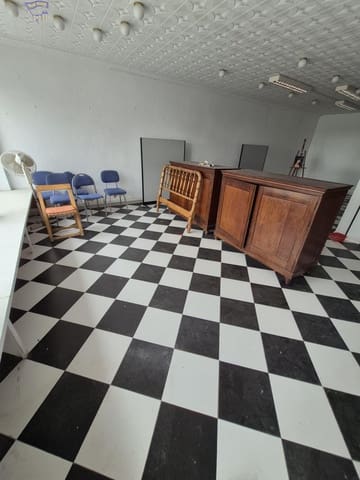 Local Comercial en Arcos de la Frontera en venta - 120.000 € (Ref: 9462006)