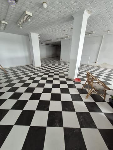 Local Comercial en Arcos de la Frontera en venta - 120.000 € (Ref: 9462006)