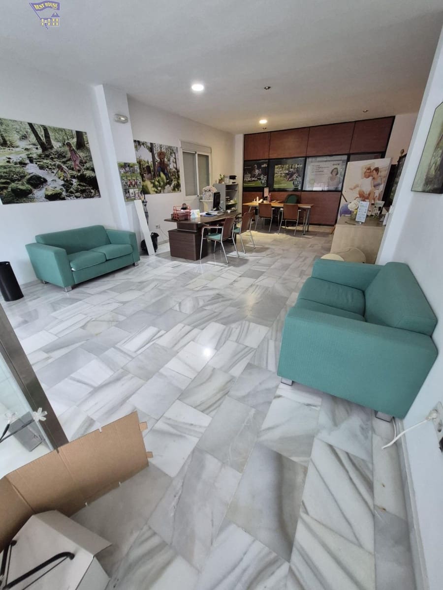 Erhverv til salg i Arcos de la Frontera - € 130.000 (Ref: 9465692)