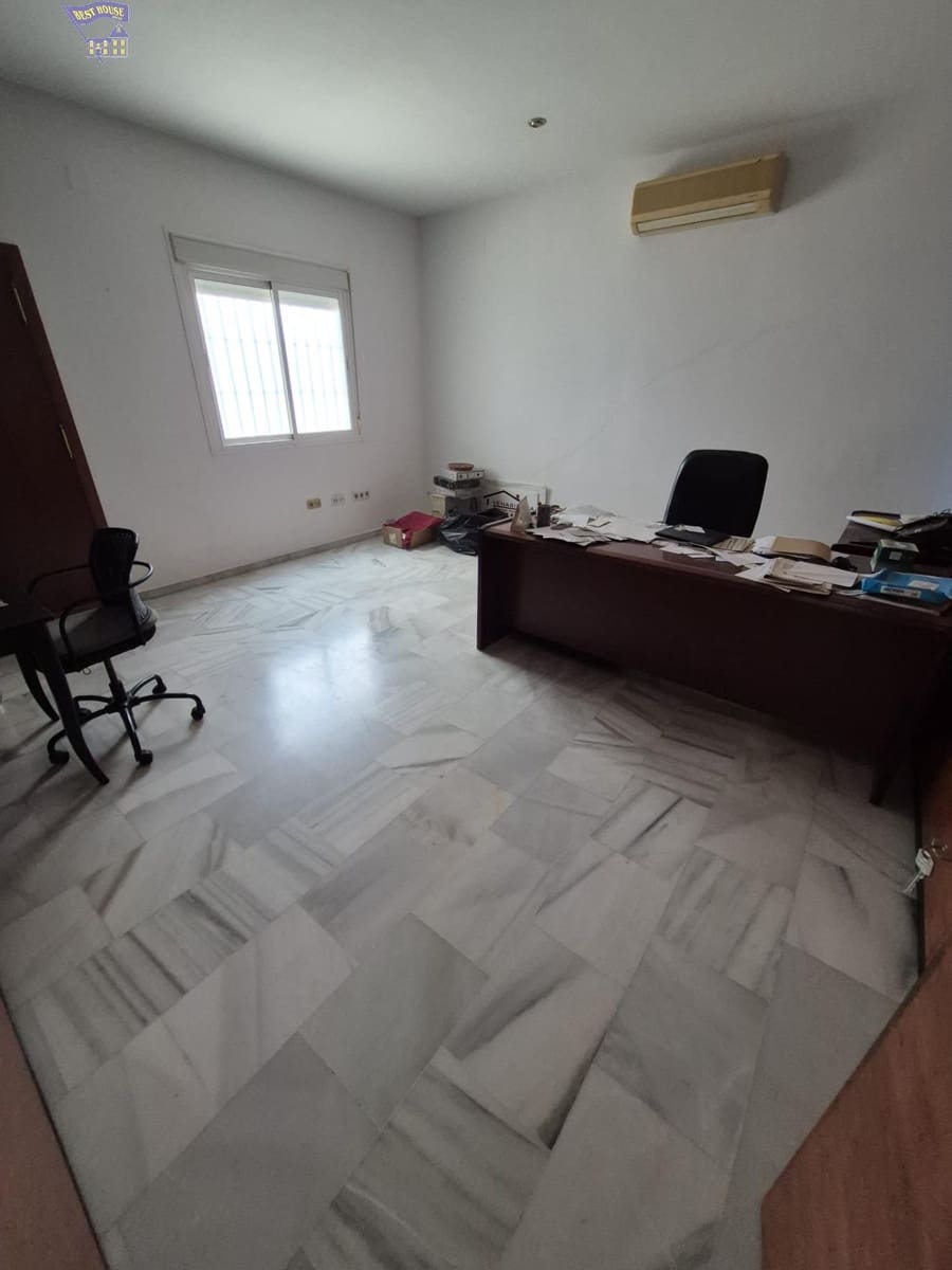 Erhverv til salg i Arcos de la Frontera - € 130.000 (Ref: 9465692)