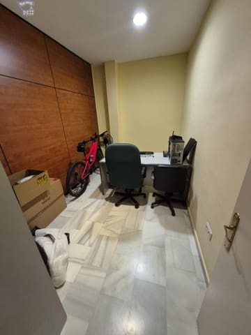 Erhverv til salg i Arcos de la Frontera - € 130.000 (Ref: 9465692)