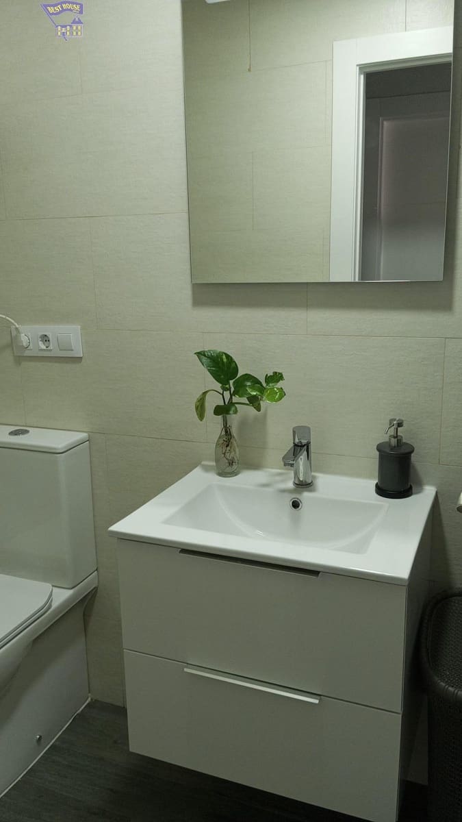 Apartamento de 2 habitaciones en Arcos de la Frontera en venta - 68.000 € (Ref: 9470617)