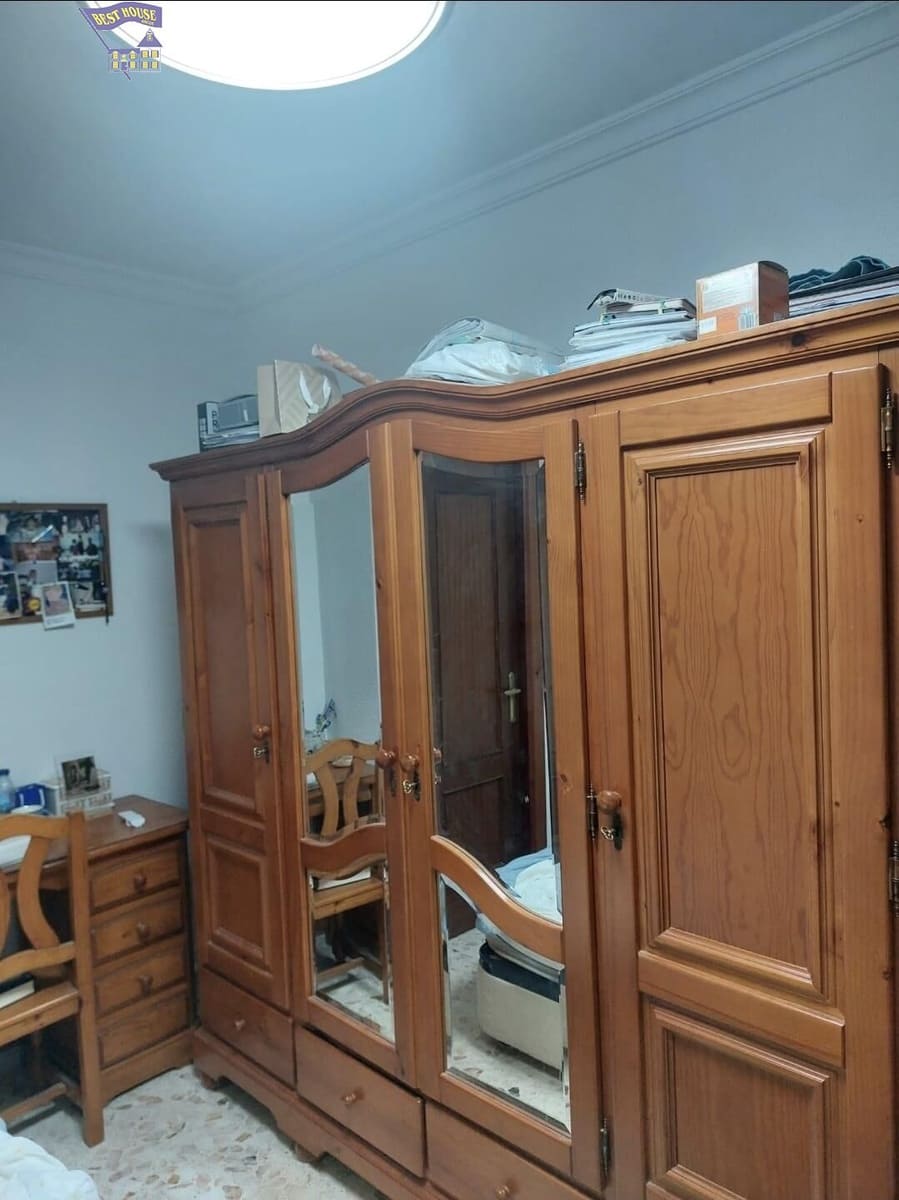 4 bedroom Townhouse for sale in Arcos de la Frontera - € 156,000 (Ref: 9497727)