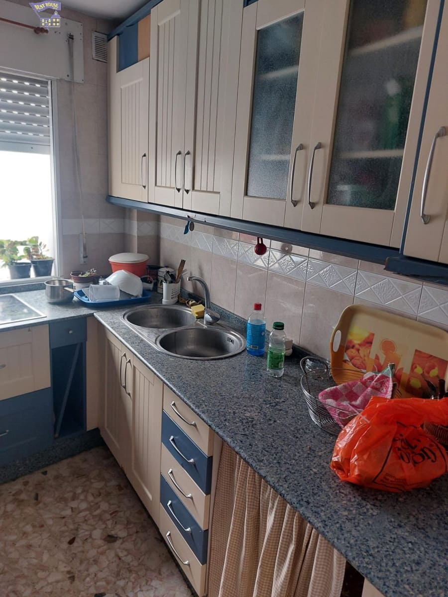 4 bedroom Townhouse for sale in Arcos de la Frontera - € 156,000 (Ref: 9497727)